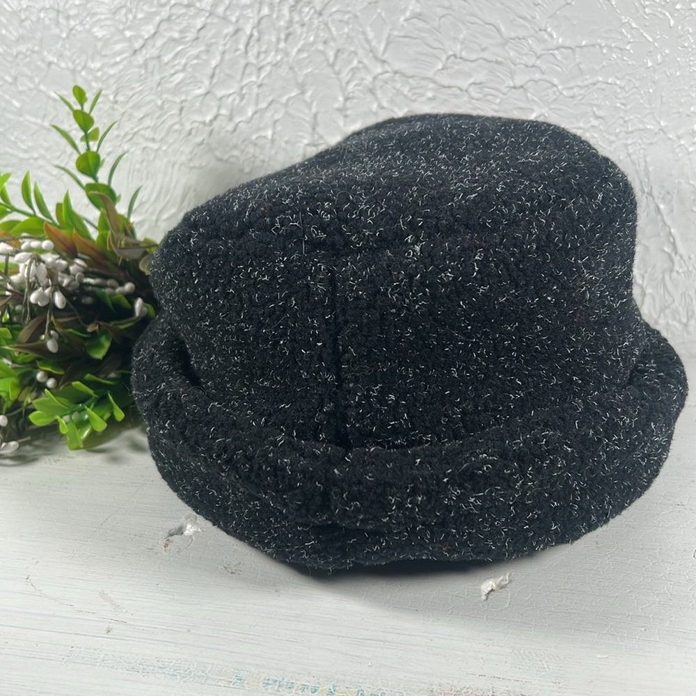 Black Textured Bucket Hat With White  Accents Retro Style Bucket hat - Picture 3 of 15